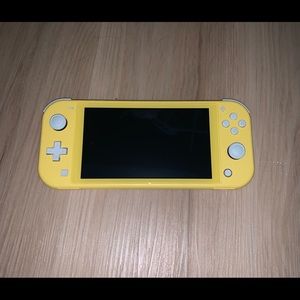 Yellow Nintendo Switch light